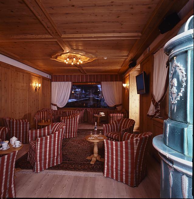 Dolomiti Hotel Cozzio Madonna Exterior foto